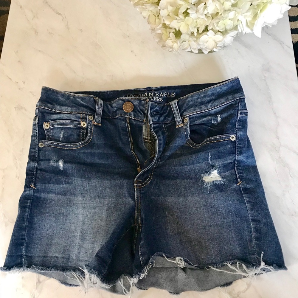 AMERICAN EAGLE SHORTS